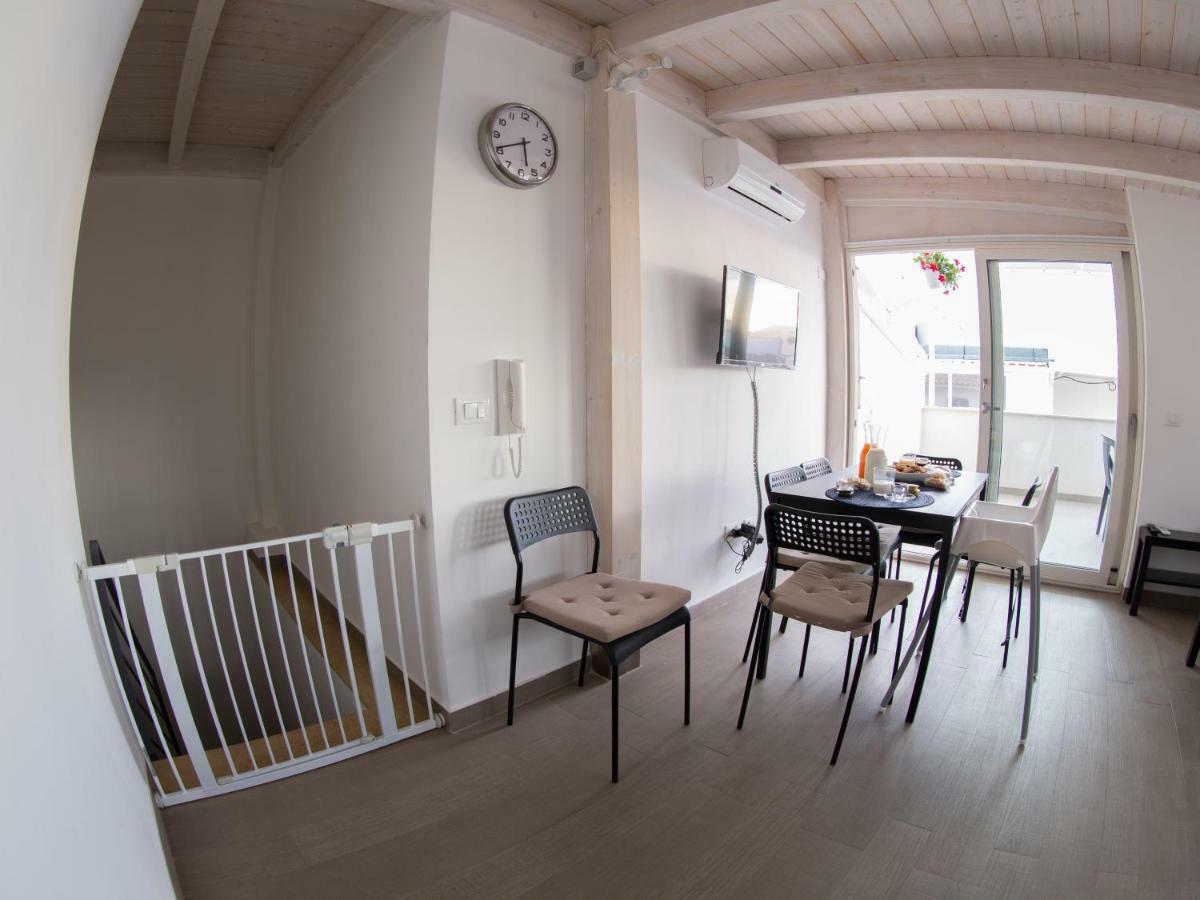 Ferienwohnung Le amiche 2 Marina di Ragusa Exterior foto