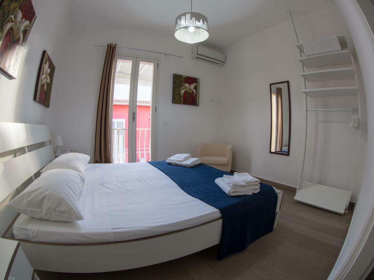 Ferienwohnung Le amiche 2 Marina di Ragusa Exterior foto